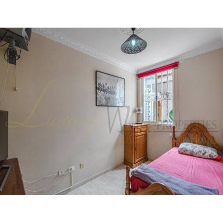 Sprzedaż - Nieruchomości - Dom / Apartament - Calle El Morro 1