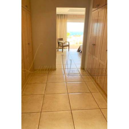 Sprzedaż - Nieruchomości - Dom / Apartament - Calle Extremadura 1