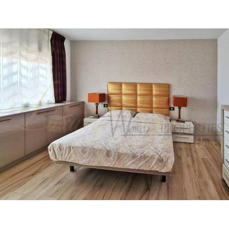 Sprzedaż - Nieruchomości - Dom / Apartament - Calle Extremadura 2