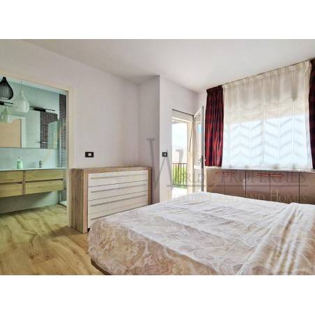 Sprzedaż - Nieruchomości - Dom / Apartament - Calle Extremadura 2