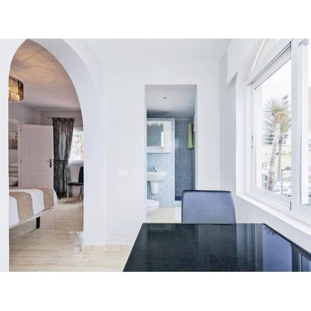 Sprzedaż - Nieruchomości - Dom / Apartament - Playa de las Americas 1