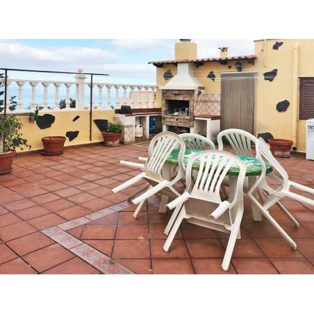 Sprzedaż - Nieruchomości - Dom / Apartament - Guia de Isora 1