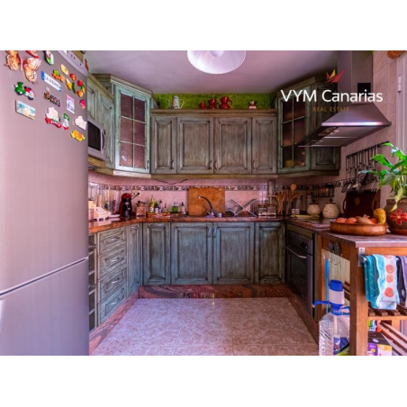 Sprzedaż - Nieruchomości - Kamienica - Piedra Hincada 1