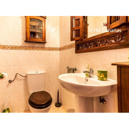 Sprzedaż - Nieruchomości - Kamienica - Piedra Hincada 1