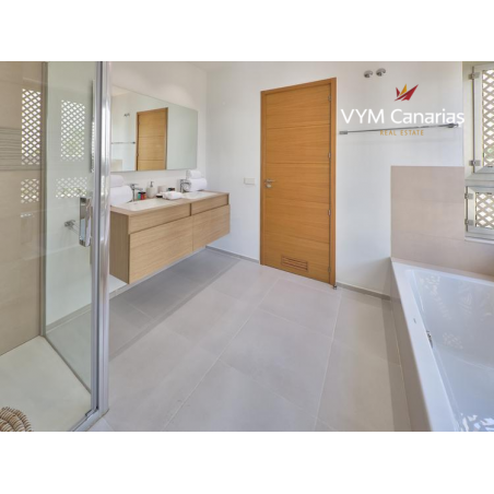 Sprzedaż - Nieruchomości - Apartament - Palm Mar 11